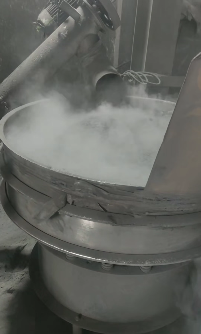 用了10年的振動篩客戶，還可以再戰10年！ 給客戶創造更多價值，擴產了要再復購一臺！